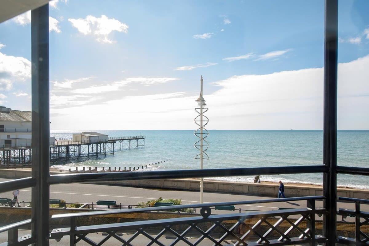 Panoramic Sea Views In Beachfront Apt W Balcony Bognor Regis Zewnętrze zdjęcie